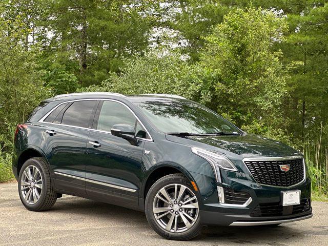 new 2025 Cadillac XT5 car, priced at $59,190