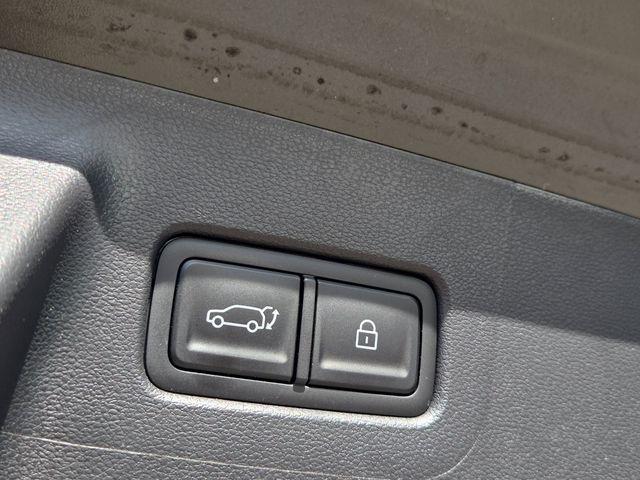 used 2024 Hyundai Santa Fe car, priced at $30,595