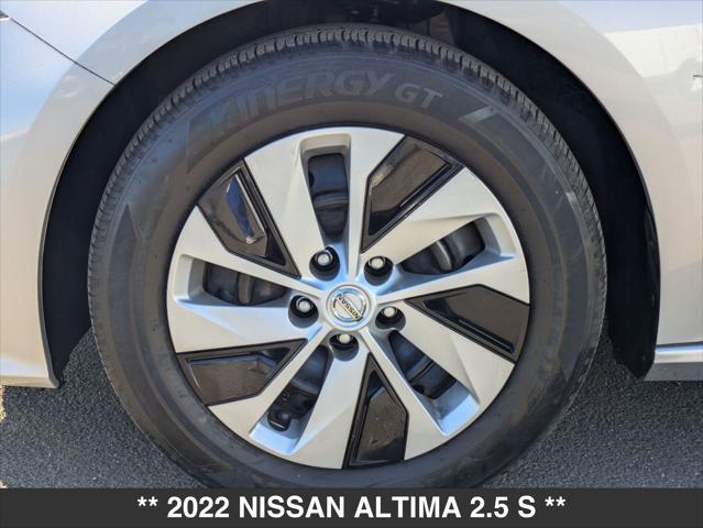 used 2022 Nissan Altima car, priced at $19,999