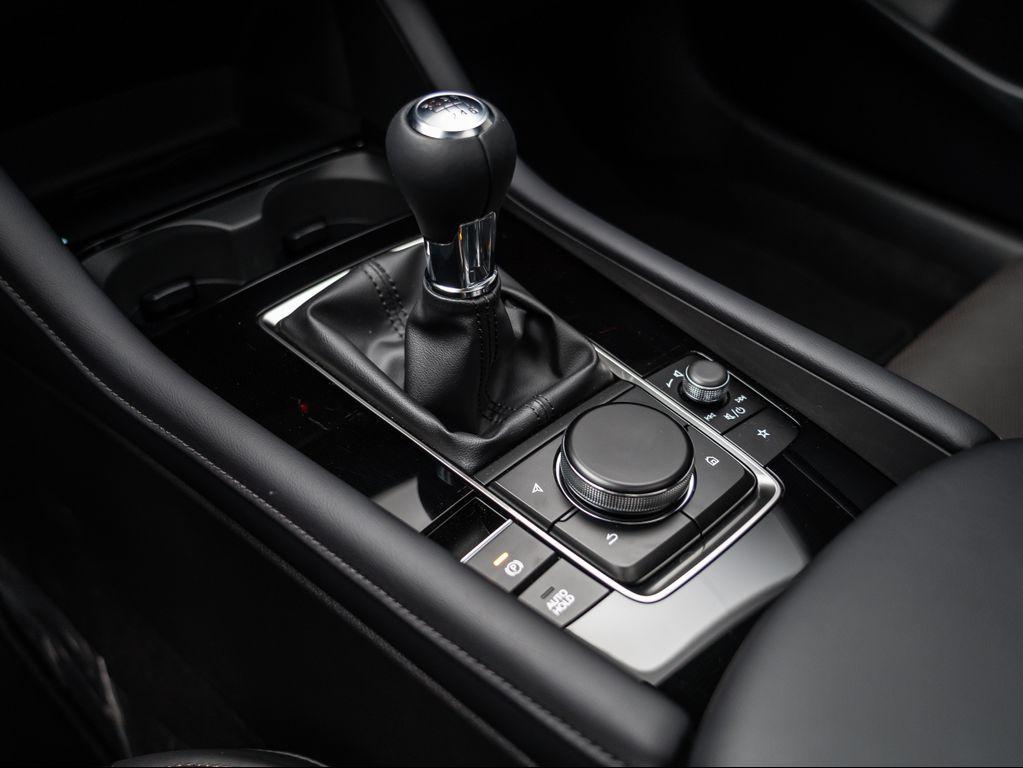 new 2025 Mazda Mazda3 car