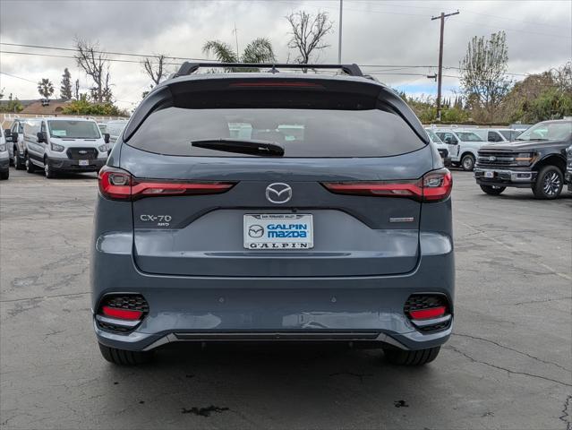 new 2025 Mazda CX-70 car