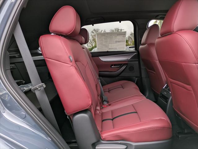 new 2025 Mazda CX-70 car
