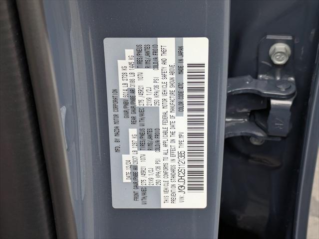 new 2025 Mazda CX-70 car