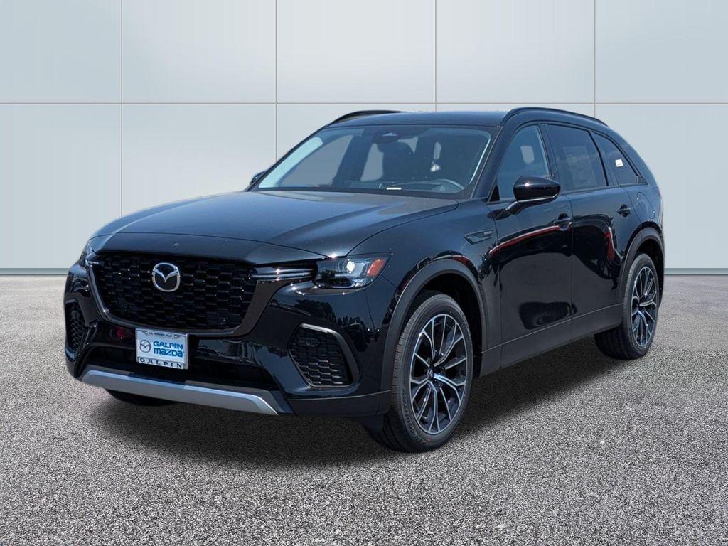 new 2025 Mazda CX-70 PHEV car, priced at $57,080