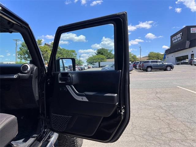 used 2014 Jeep Wrangler Unlimited car, priced at $18,995