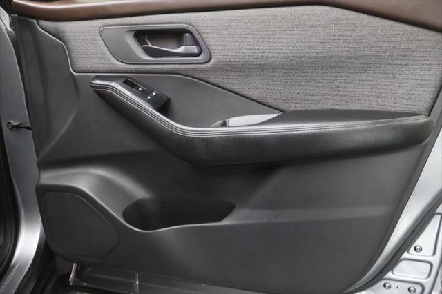 used 2021 Nissan Rogue car, priced at $21,995
