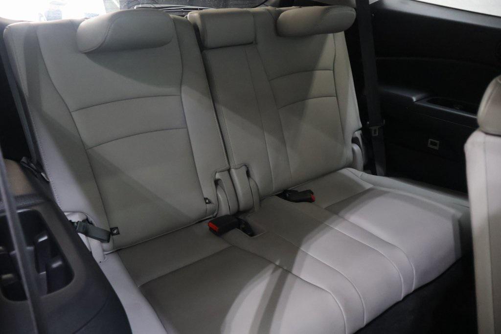 used 2022 Honda Pilot car, priced at $31,995