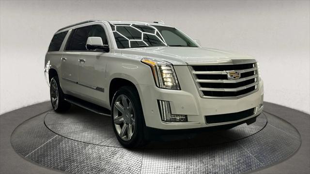 used 2020 Cadillac Escalade ESV car, priced at $42,995