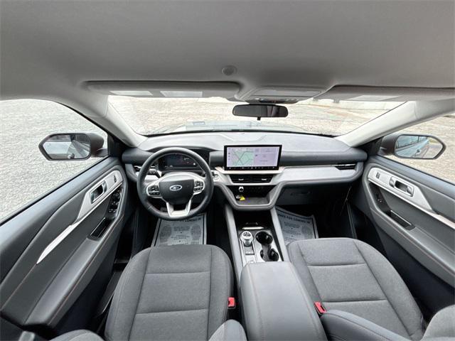 new 2025 Ford Explorer car, priced at $37,957