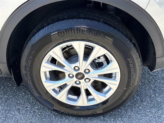 used 2023 Ford Escape car, priced at $21,750