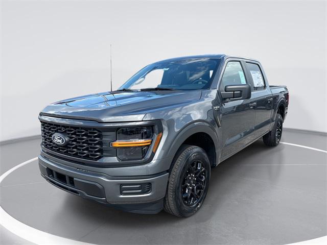 new 2025 Ford F-150 car, priced at $43,112