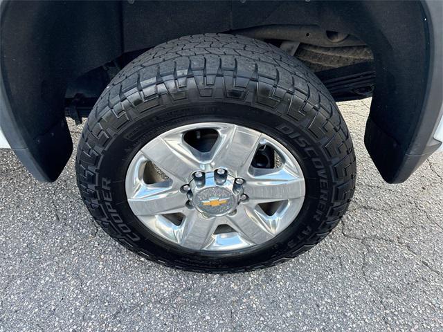 used 2021 Chevrolet Silverado 2500 car, priced at $52,369