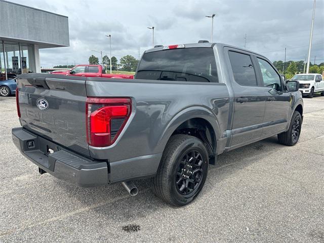 new 2025 Ford F-150 car, priced at $42,914