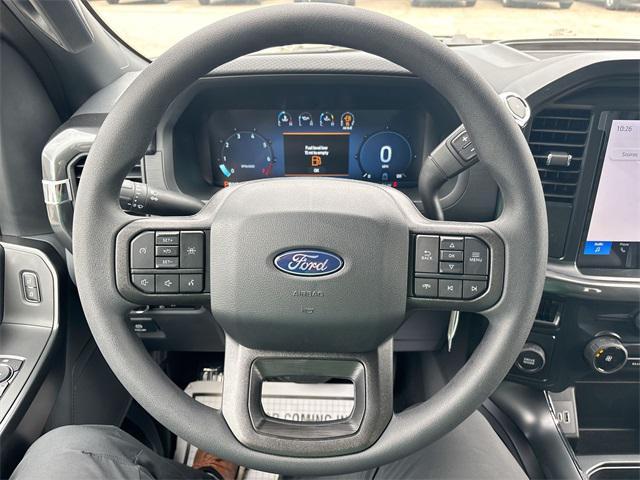 new 2025 Ford F-150 car, priced at $42,914
