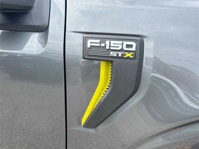 new 2025 Ford F-150 car, priced at $42,914