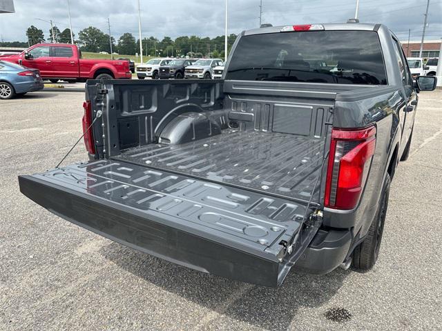 new 2025 Ford F-150 car, priced at $42,914