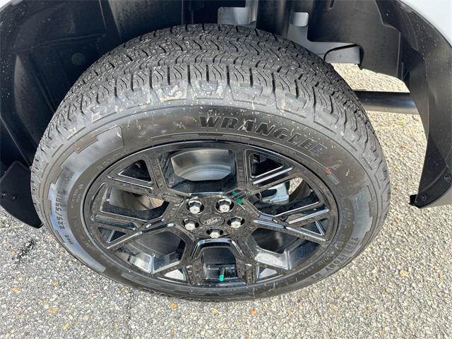 new 2025 Ford Maverick car, priced at $38,922