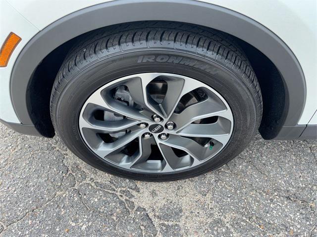 used 2022 Lincoln Nautilus car, priced at $30,659