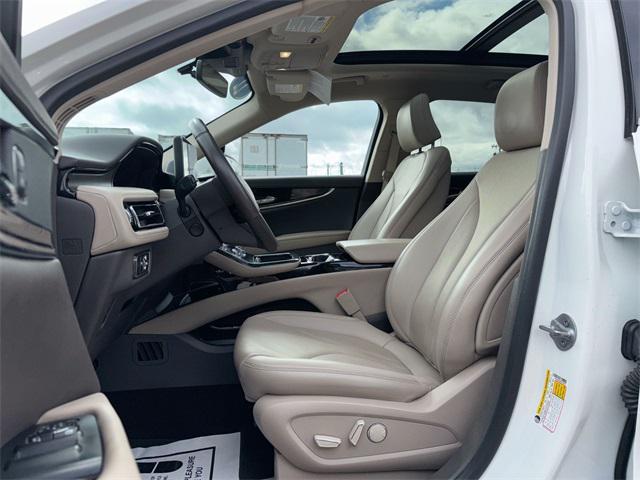 used 2022 Lincoln Nautilus car, priced at $30,659