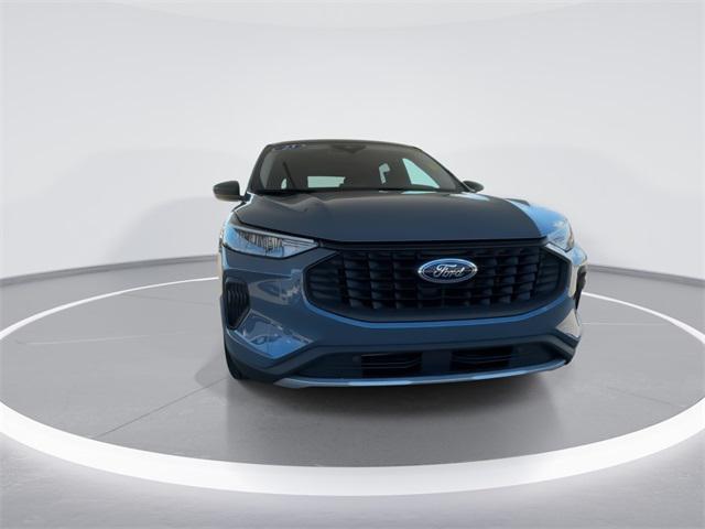 used 2023 Ford Escape car, priced at $22,132