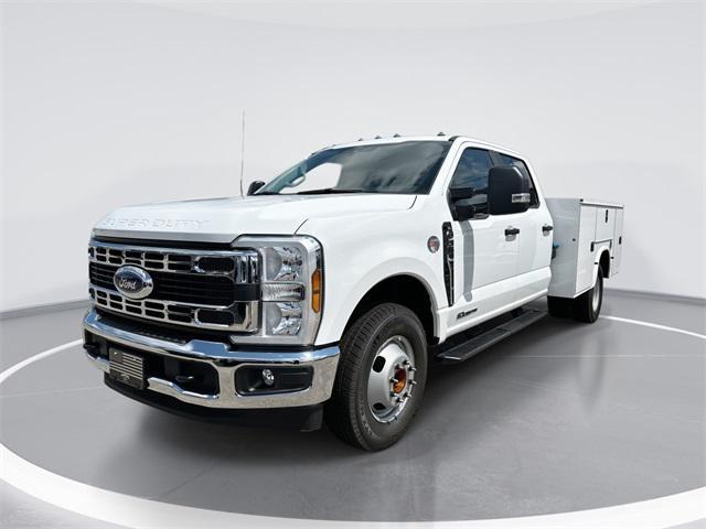 new 2025 Ford F-350 car, priced at $79,179