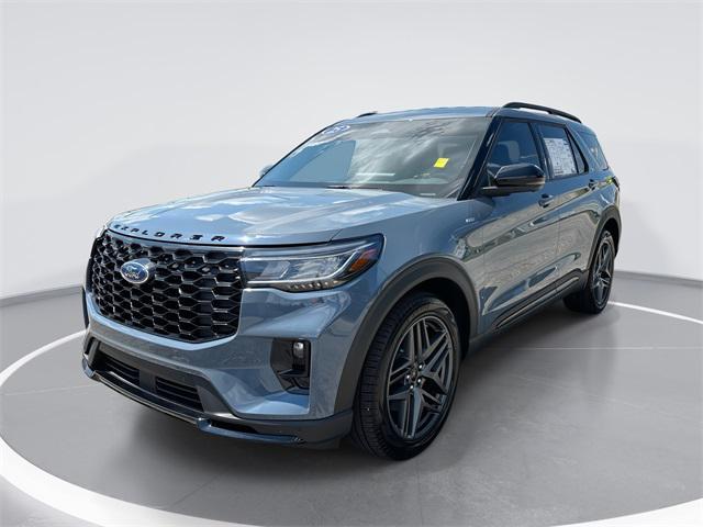 used 2025 Ford Explorer car, priced at $43,444