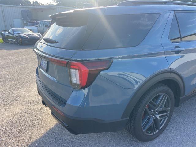 used 2025 Ford Explorer car, priced at $44,995