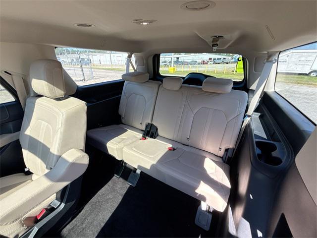 used 2022 Ford Expedition Max car, priced at $51,750
