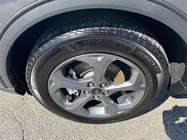 new 2025 Ford Escape car, priced at $29,470
