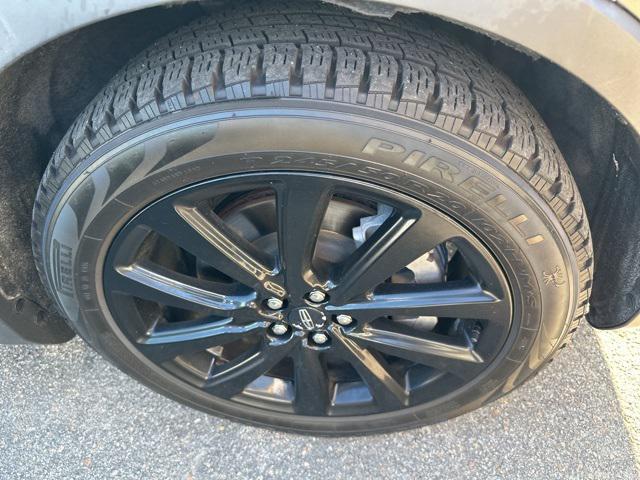 used 2021 Lincoln Nautilus car, priced at $27,800