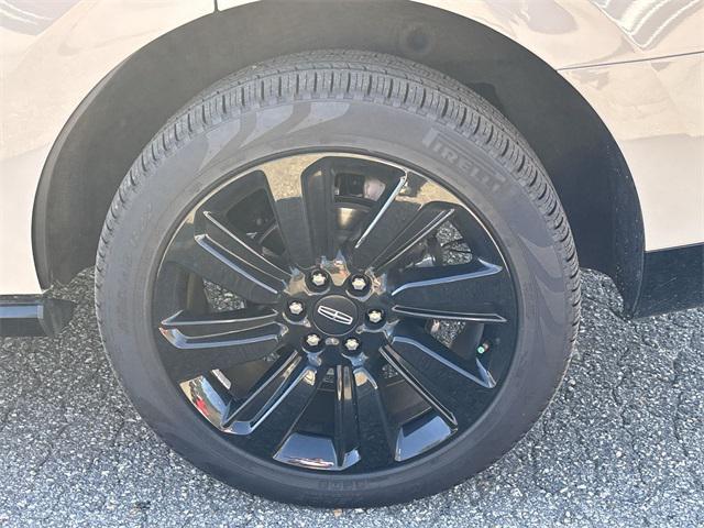 used 2024 Lincoln Navigator car, priced at $75,750