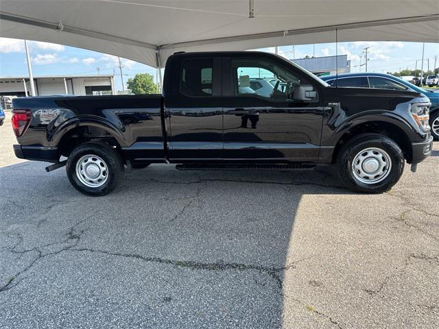 new 2025 Ford F-150 car, priced at $49,671