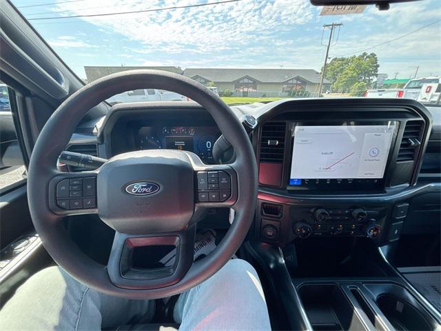 new 2025 Ford F-150 car, priced at $41,862