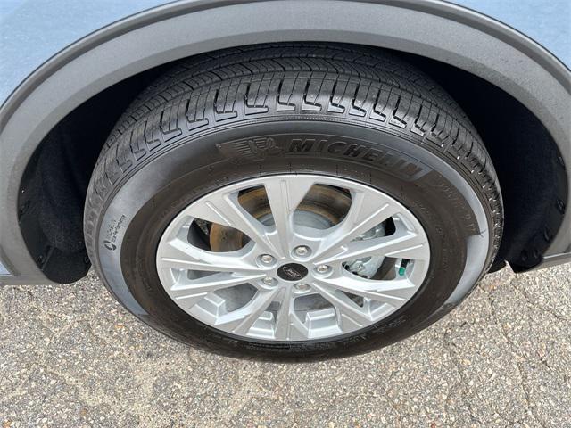 new 2025 Ford Escape car, priced at $26,023