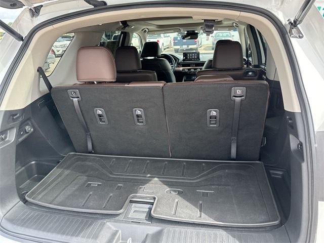 used 2024 Honda Pilot car, priced at $46,999