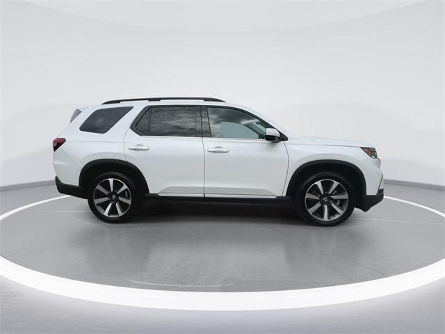 used 2024 Honda Pilot car, priced at $46,999