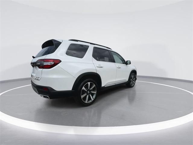 used 2024 Honda Pilot car, priced at $46,999