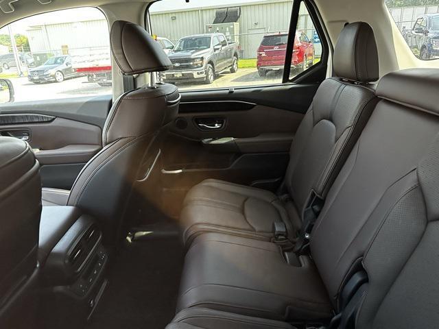 used 2024 Honda Pilot car, priced at $48,450
