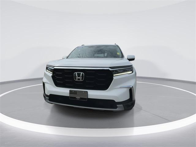 used 2024 Honda Pilot car, priced at $46,999