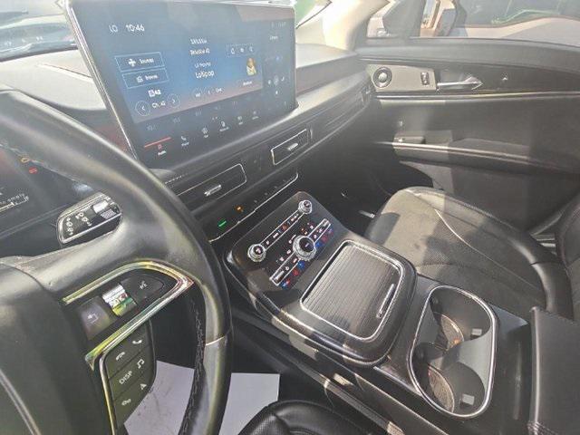 used 2022 Lincoln Nautilus car, priced at $37,999