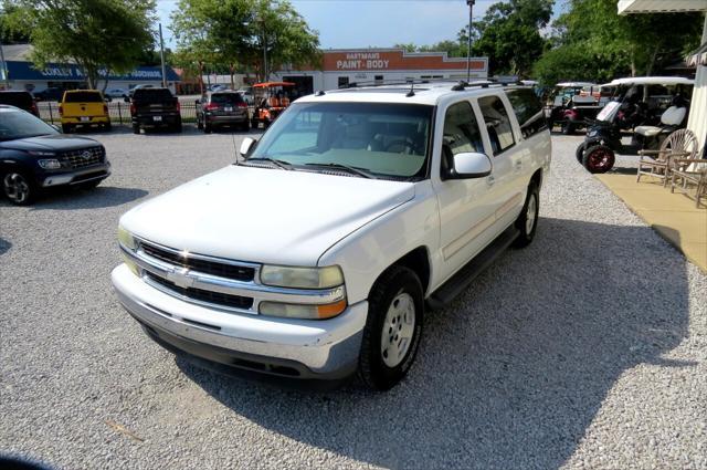used 2005 Chevrolet Suburban car, priced at $5,800