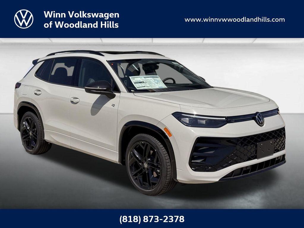 new 2025 Volkswagen Tiguan car, priced at $38,922