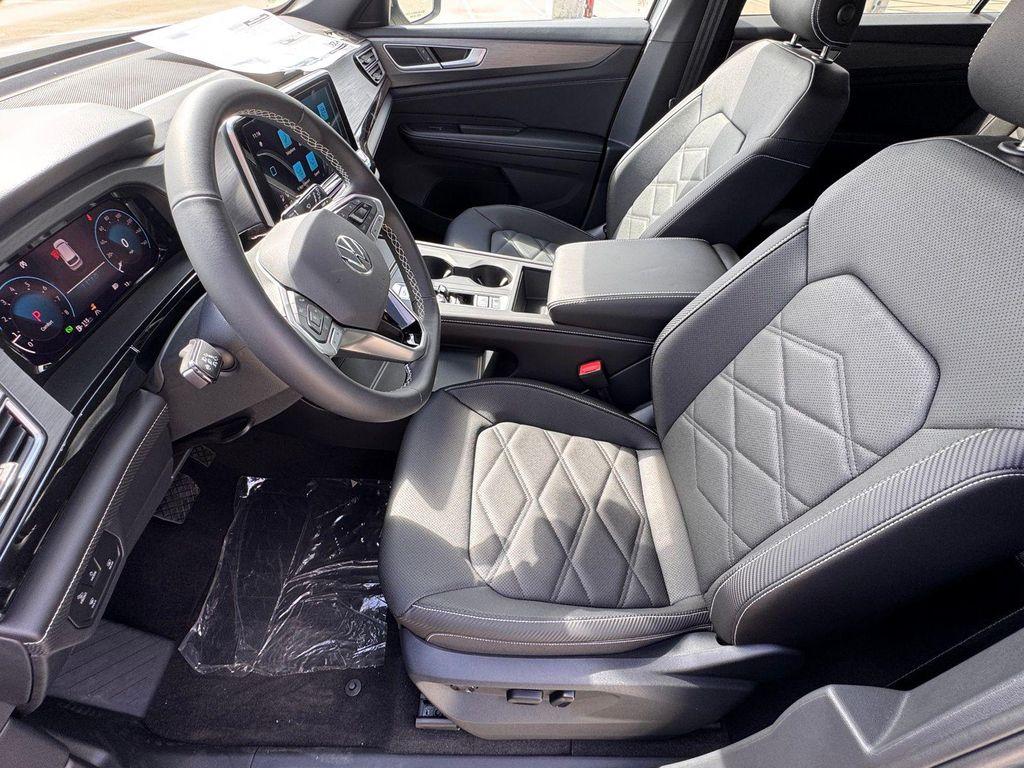 new 2026 Volkswagen Atlas Cross Sport car, priced at $40,376