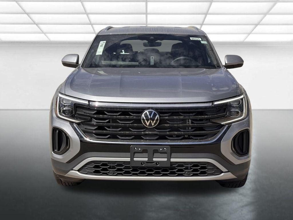 new 2026 Volkswagen Atlas Cross Sport car, priced at $40,376
