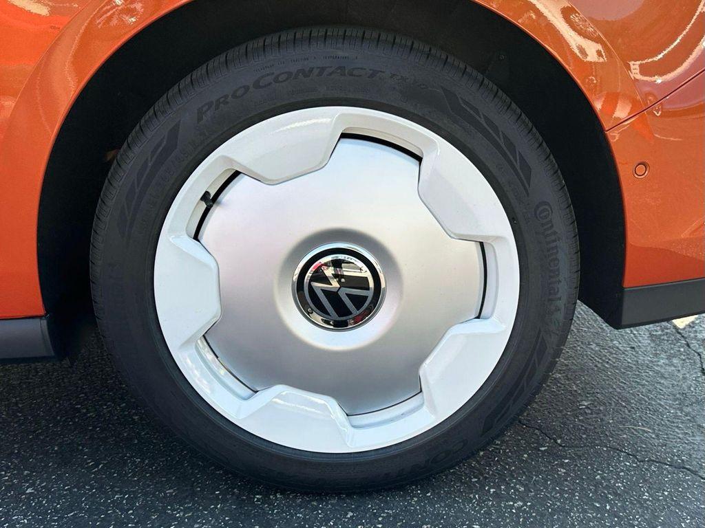 new 2025 Volkswagen ID. Buzz car
