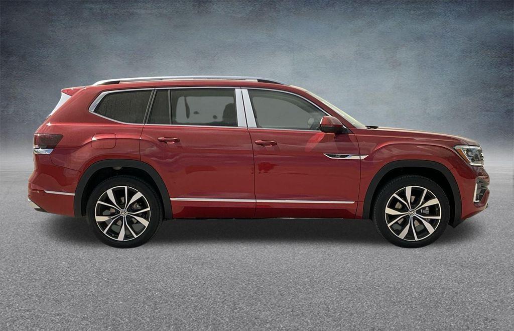 new 2025 Volkswagen Atlas car, priced at $56,214