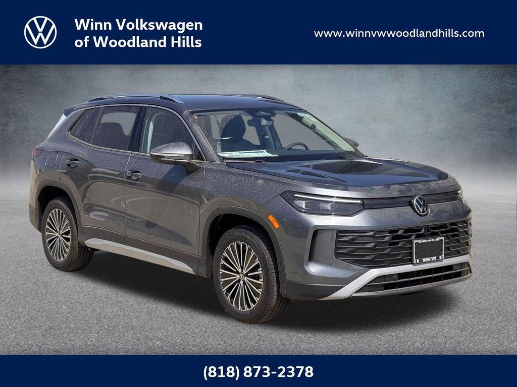 new 2025 Volkswagen Tiguan car, priced at $31,705