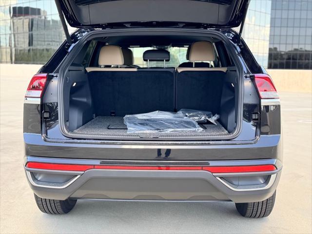 new 2025 Volkswagen Atlas Cross Sport car, priced at $38,748
