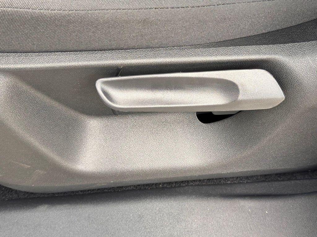 new 2025 Volkswagen Tiguan car, priced at $32,271