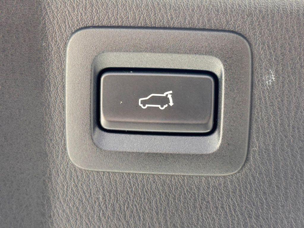 used 2021 Mazda CX-9 car, priced at $27,995